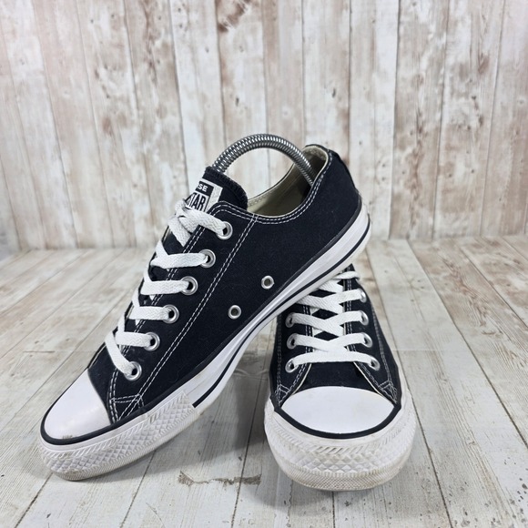 Converse Chuck Taylor All Star Low Top Black White Canvas Sneakers Womens 7 - Picture 5 of 8